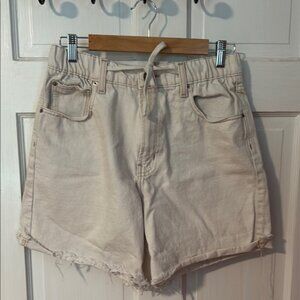 Urban Outfitters BDG Women's Cream Color Denim Shorts Size Medium
